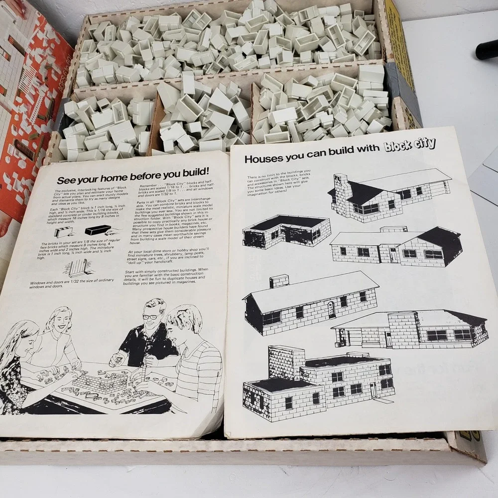 2 Boxes Vintage Block City B-1000 The Villager Plastic Building Sets Uncounted